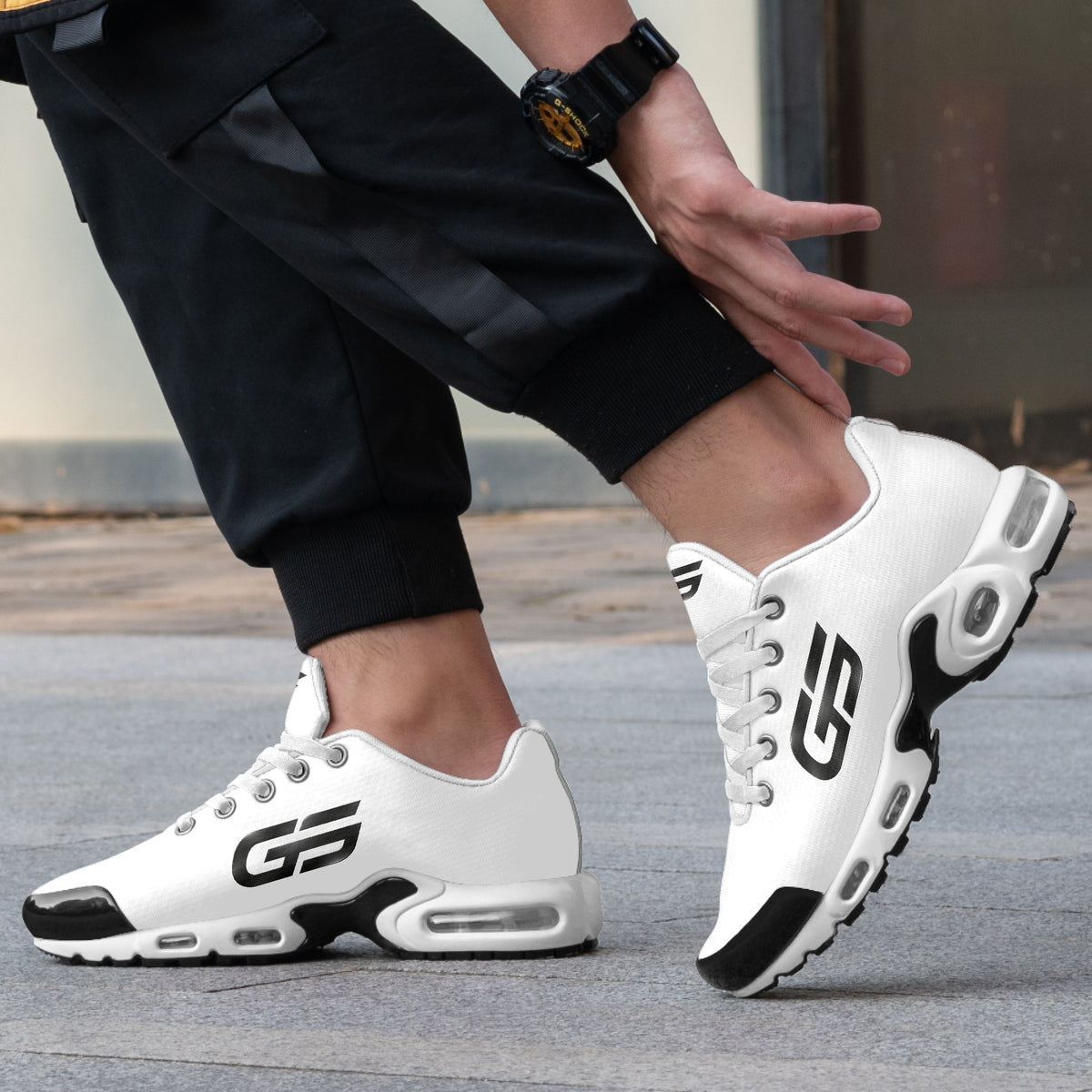 GS MAKER 01 WHITE/BLACK — GOMS UNITED — vue 3
