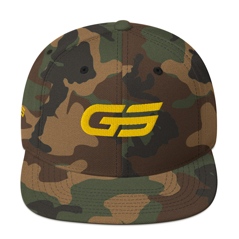 Casquette snapback camouflage vert, logo GS jaune brodé sur le devant