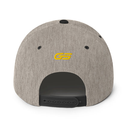 Casquette snapback gris chiné et visière noire, logo GS jaune, fermeture arrière